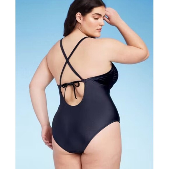 NWT Shade & Shore Shirred V-Wire Plunge One Piece Swimsuit Dark Gray Shine - Picture 3 of 3